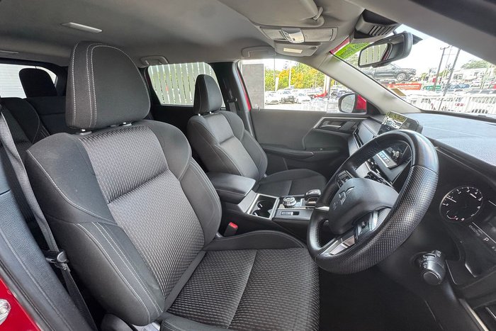 2021 Mitsubishi Outlander LS