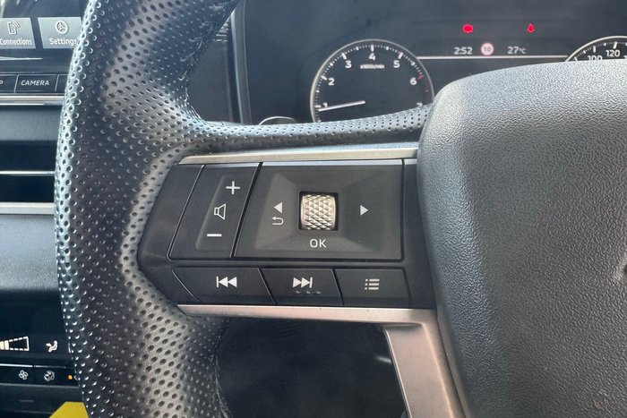 2021 Mitsubishi Outlander LS