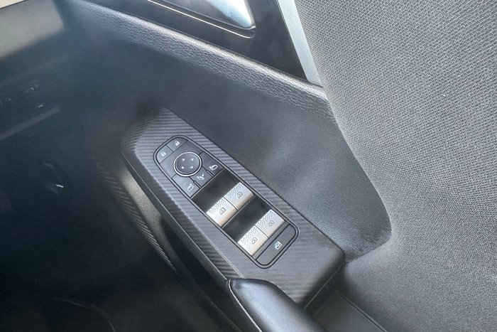 2021 Mitsubishi Outlander LS