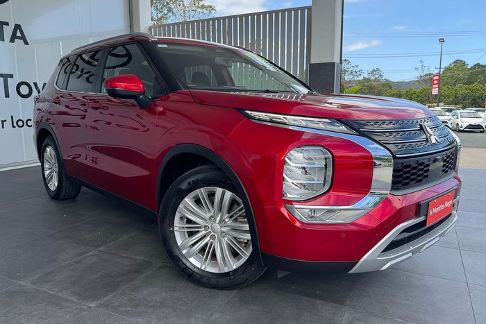 2021 Mitsubishi Outlander LS