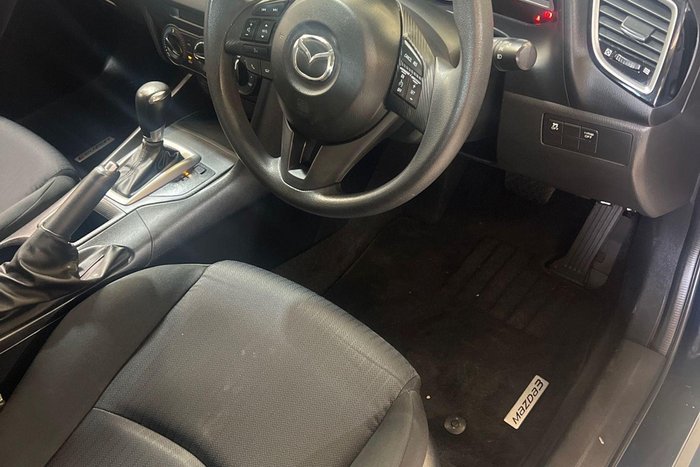 2014 Mazda 3 Neo