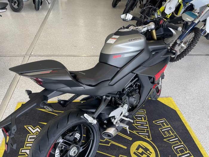 2025 CFMOTO 450 SR S JET BLACK