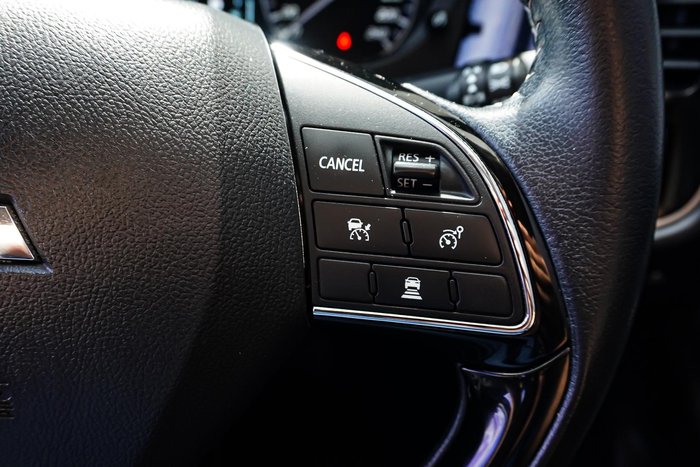 2020 Mitsubishi Outlander ES