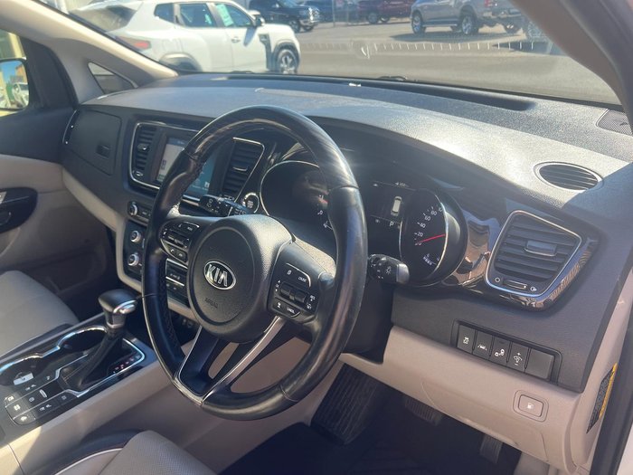 2019 Kia Carnival Platinum