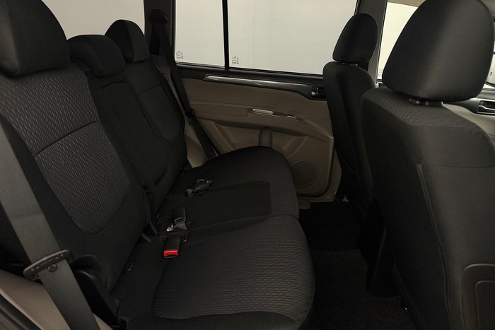 2014 Mitsubishi Challenger