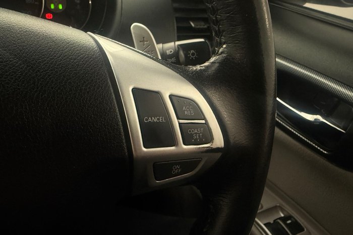 2014 Mitsubishi Challenger