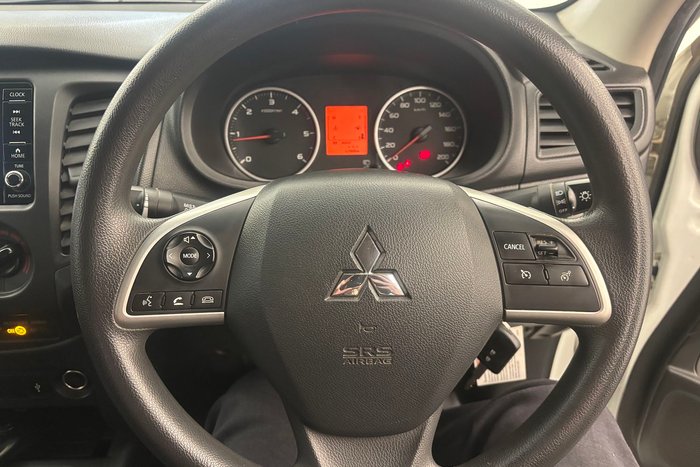 2018 Mitsubishi Triton GLX