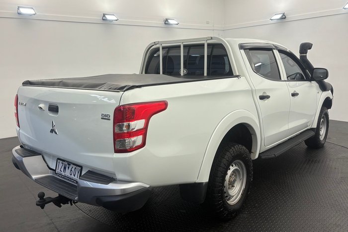2018 Mitsubishi Triton GLX