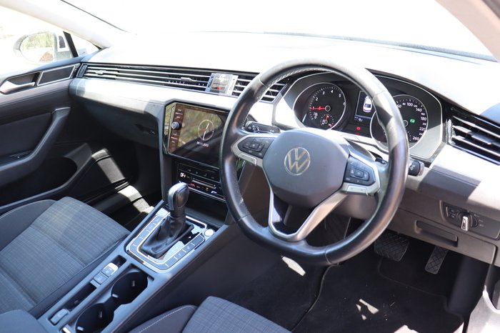 2022 Volkswagen Passat 140TSI Business