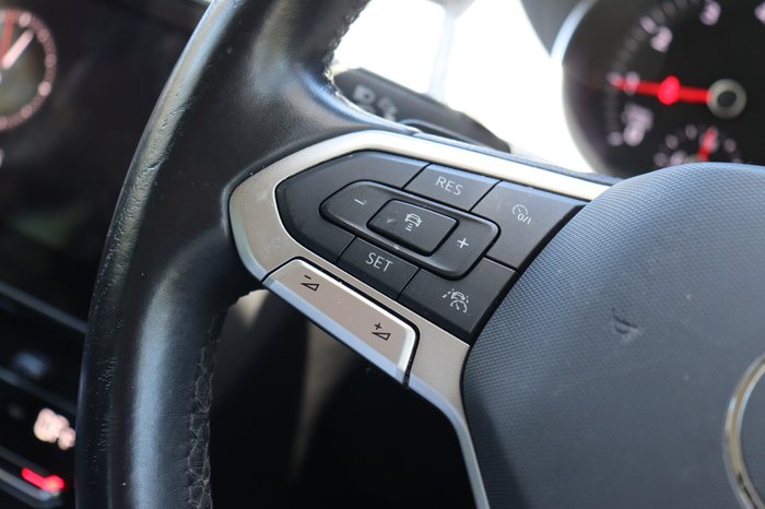 2022 Volkswagen Passat 140TSI Business