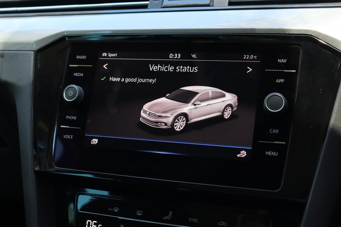 2022 Volkswagen Passat 140TSI Business