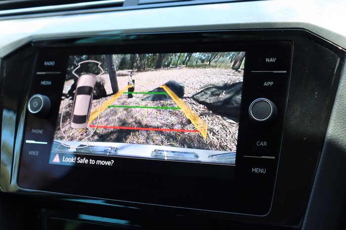 2022 Volkswagen Passat 140TSI Business