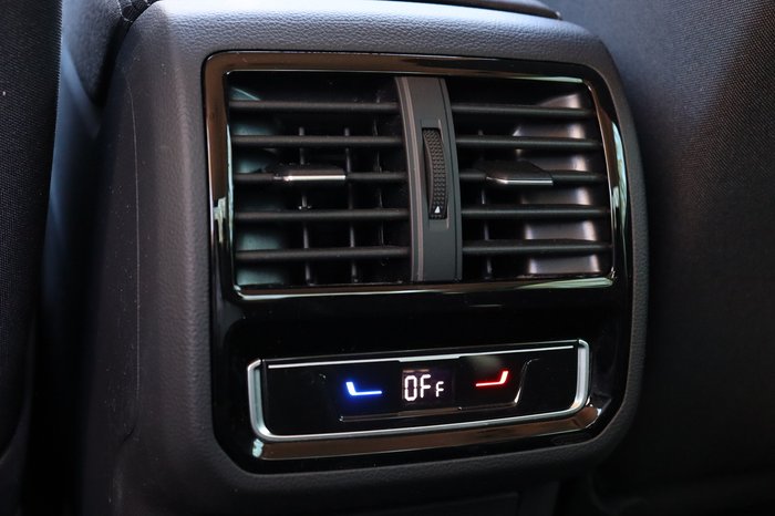 2022 Volkswagen Passat 140TSI Business