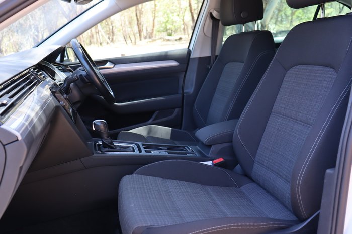 2022 Volkswagen Passat 140TSI Business