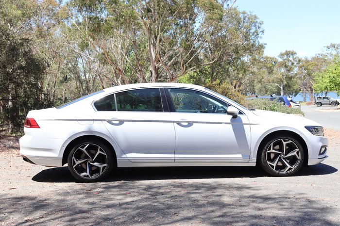 2022 Volkswagen Passat 140TSI Business