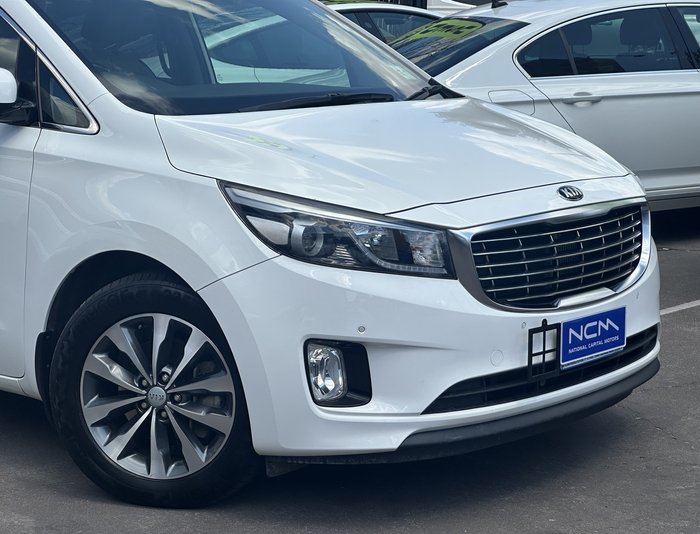 2017 Kia Carnival SLi