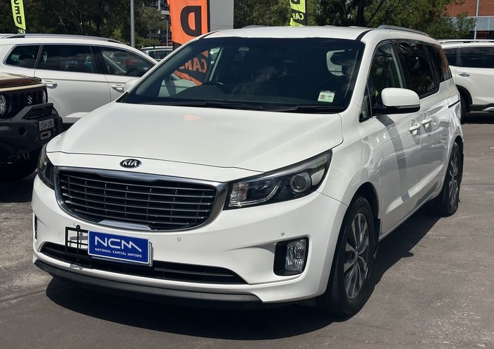 2017 Kia Carnival SLi