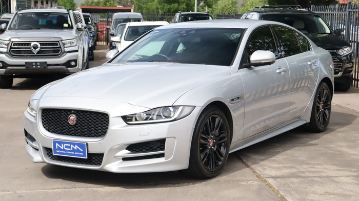 2015 Jaguar XE 20t R-Sport