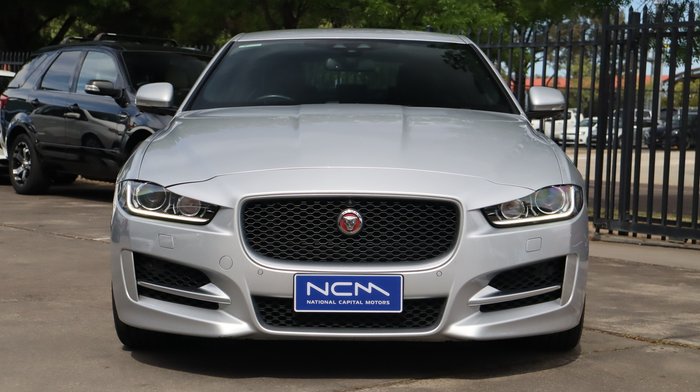 2015 Jaguar XE 20t R-Sport