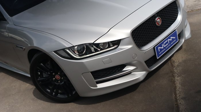 2015 Jaguar XE 20t R-Sport