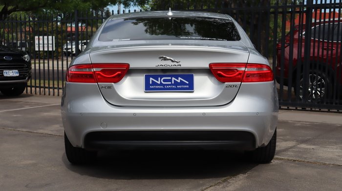 2015 Jaguar XE 20t R-Sport