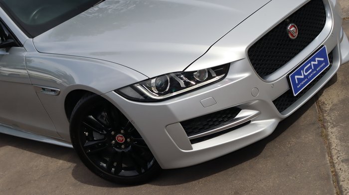 2015 Jaguar XE 20t R-Sport