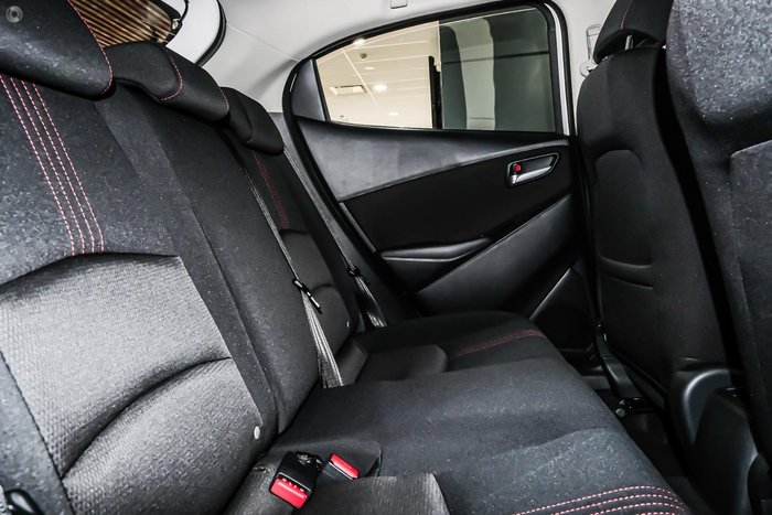 2025 Mazda 2 G15 Evolve