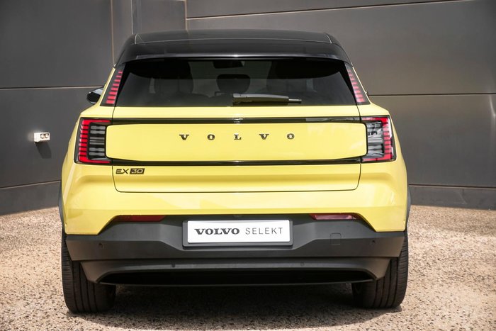 2024 Volvo EX30 Twin Motor Performance Ultra