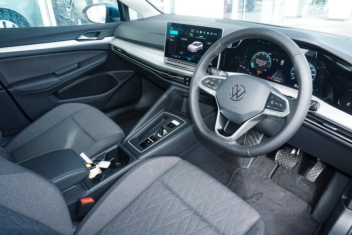 2025 Volkswagen Golf 110TSI Life