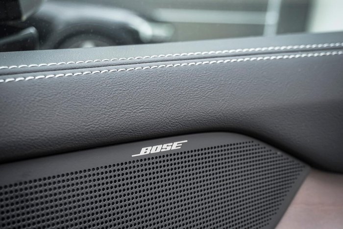 2025 Volvo EX90 Plus Twin Motor