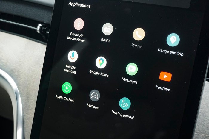 2025 Volvo EX90 Plus Twin Motor