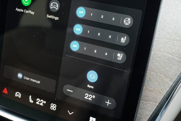 2025 Volvo EX90 Plus Twin Motor