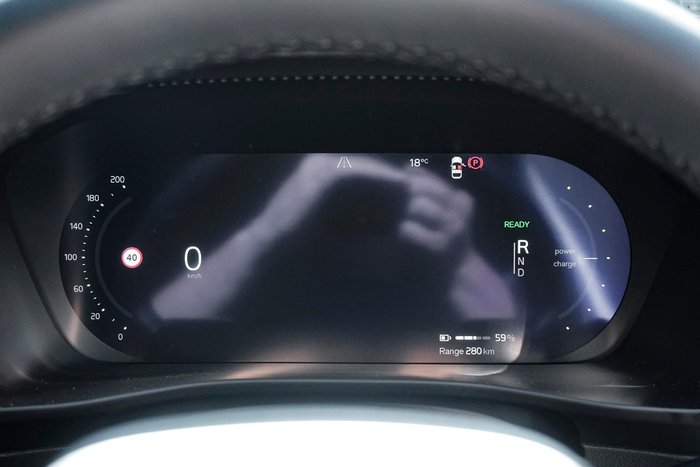 2025 Volvo EX40 Ultra Twin Motor Performance