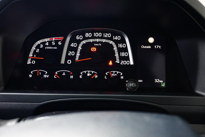 2025 Toyota Landcruiser GXL