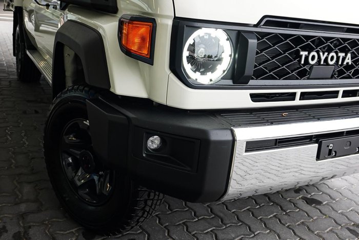 2025 Toyota Landcruiser GXL