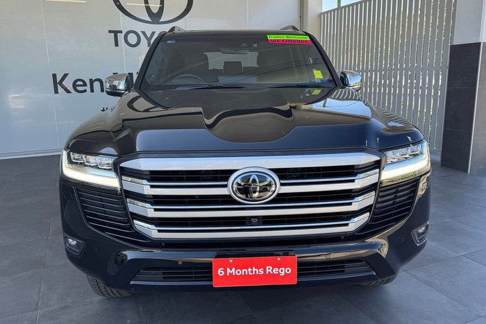 2024 Toyota Landcruiser Sahara