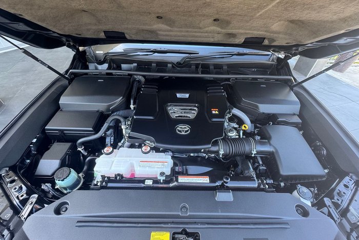 2024 Toyota Landcruiser Sahara