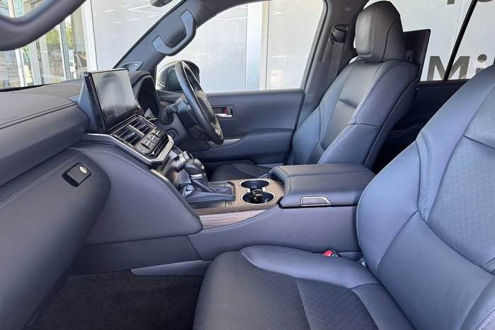 2024 Toyota Landcruiser Sahara