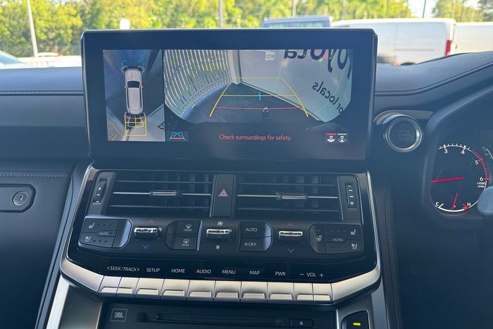 2024 Toyota Landcruiser Sahara