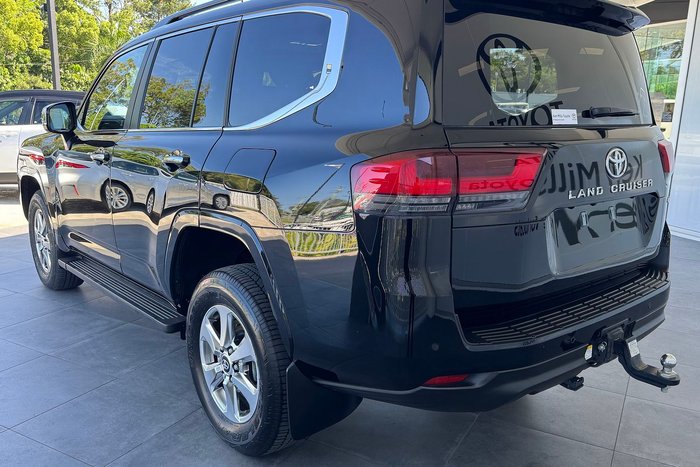 2024 Toyota Landcruiser Sahara