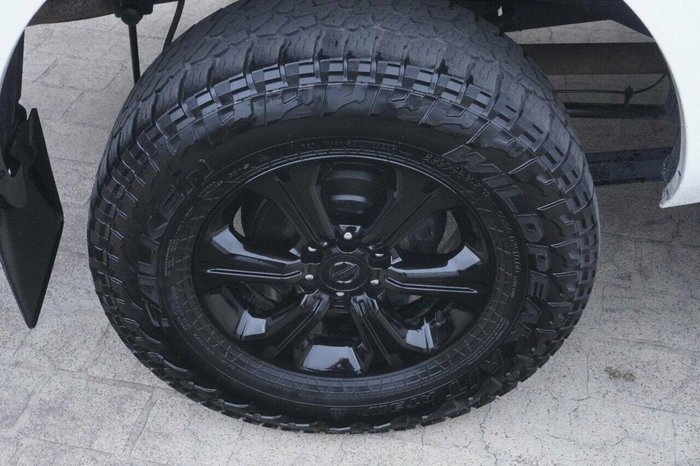 2019 Nissan Navara ST