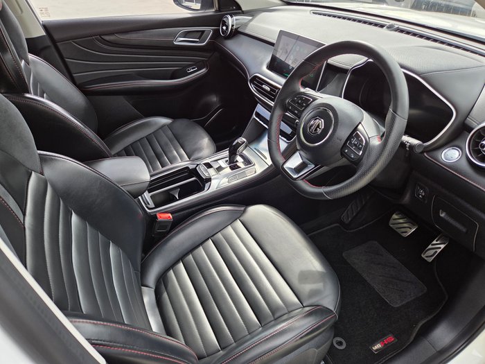 2020 MG HS PHEV Essence