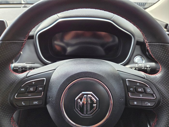 2020 MG HS PHEV Essence