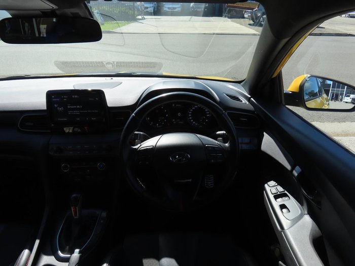 2019 Hyundai Veloster Turbo