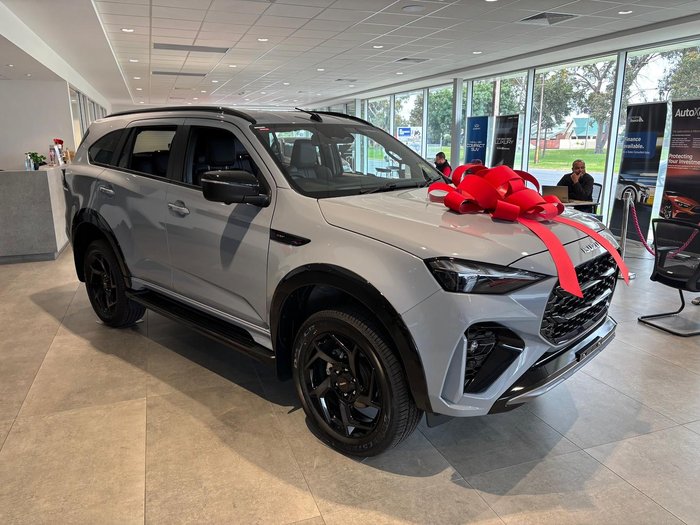 2025 Isuzu MU-X X-TERRAIN