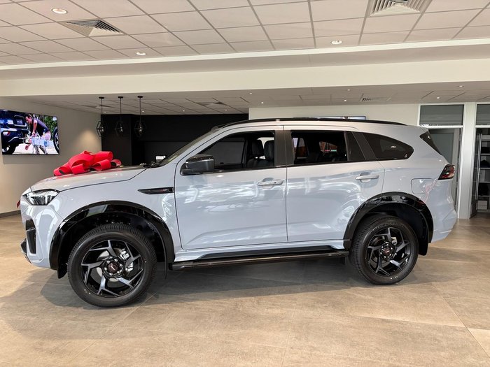 2025 Isuzu MU-X X-TERRAIN