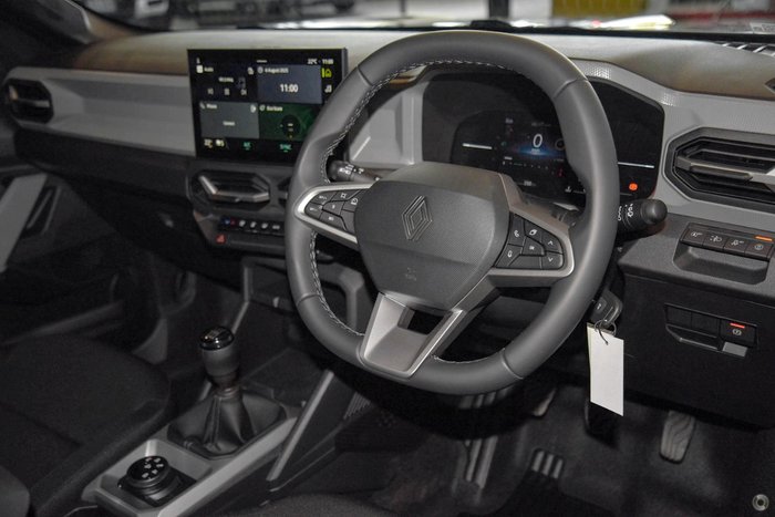 2025 Renault Duster Techno