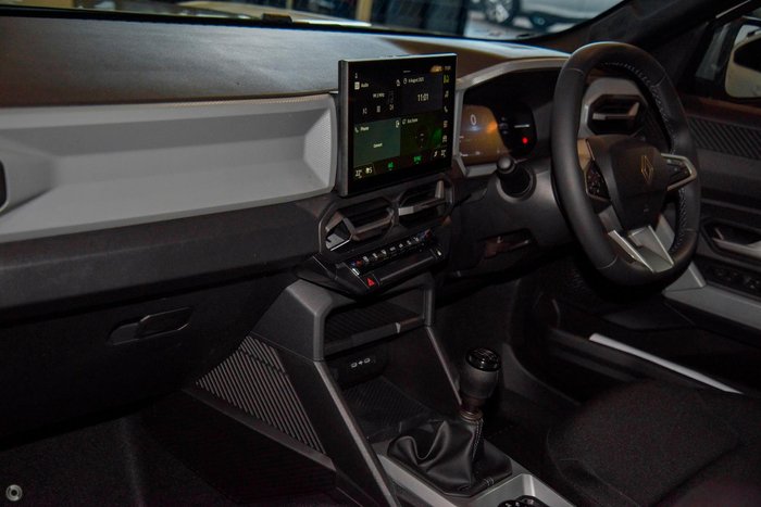 2025 Renault Duster Techno