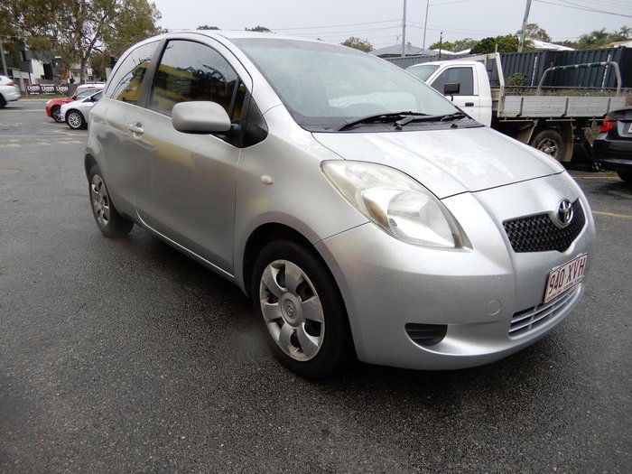 2005 Toyota Yaris YRS NCP91R Silver