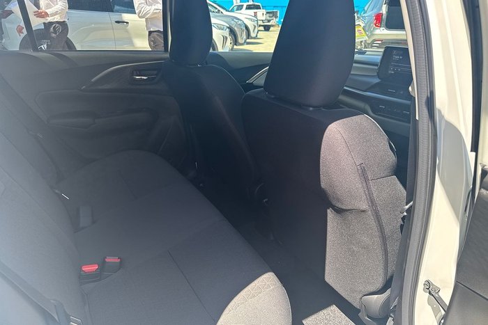 2025 Suzuki Swift Hybrid GLX